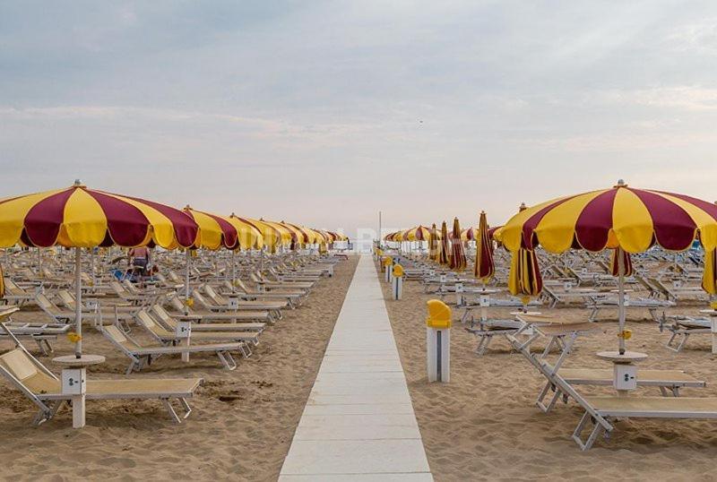 Hotel Paradiso Rimini Exterior photo